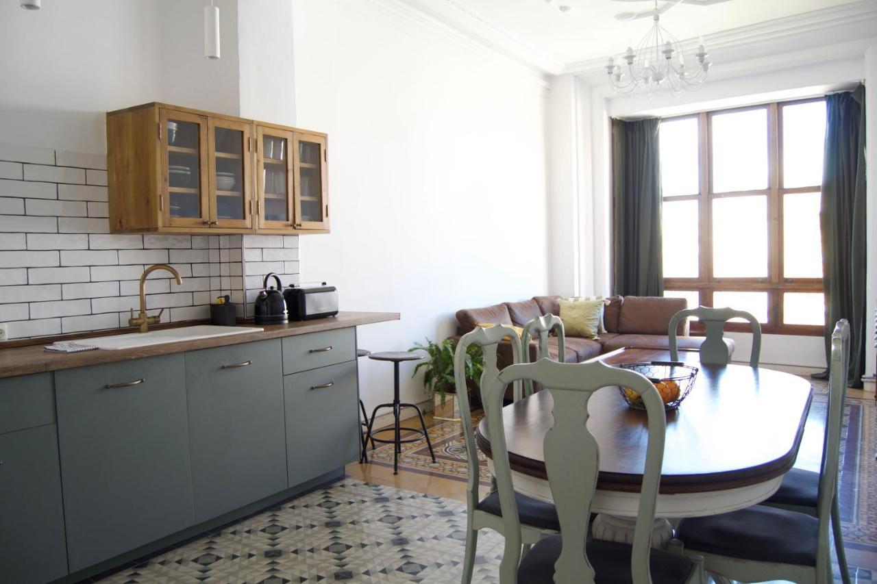 Apartamento Piso modernista en casco histórico con garaje Cartagena Exterior foto
